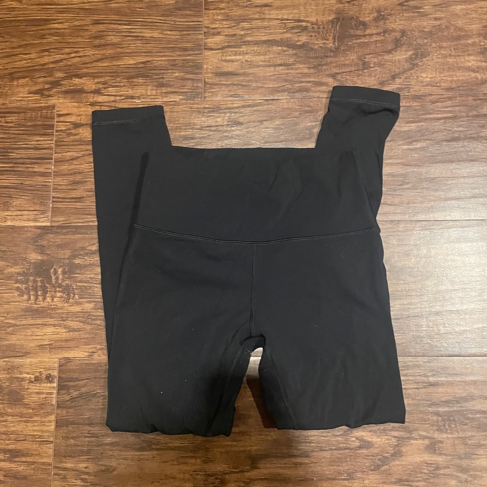 Heynuts ladies women’s high waisted legging Lululemon dupe hawthorn athletics
